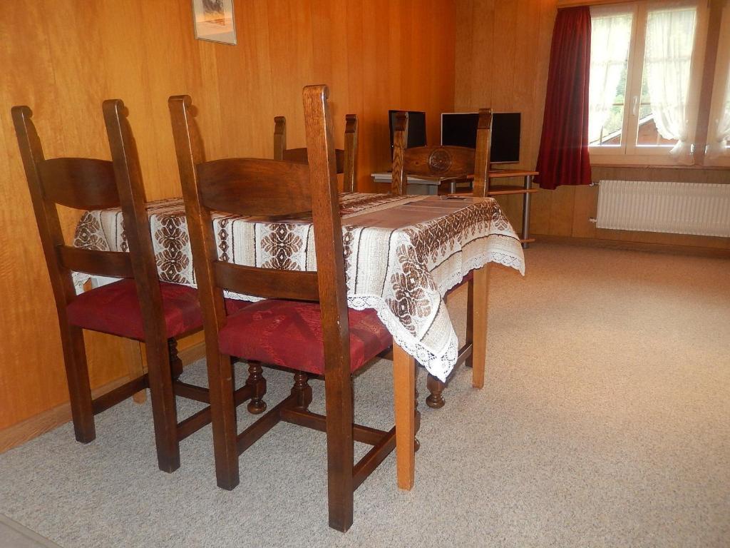 Ferienwohnung Kalchofen Boltigen Zimmer foto